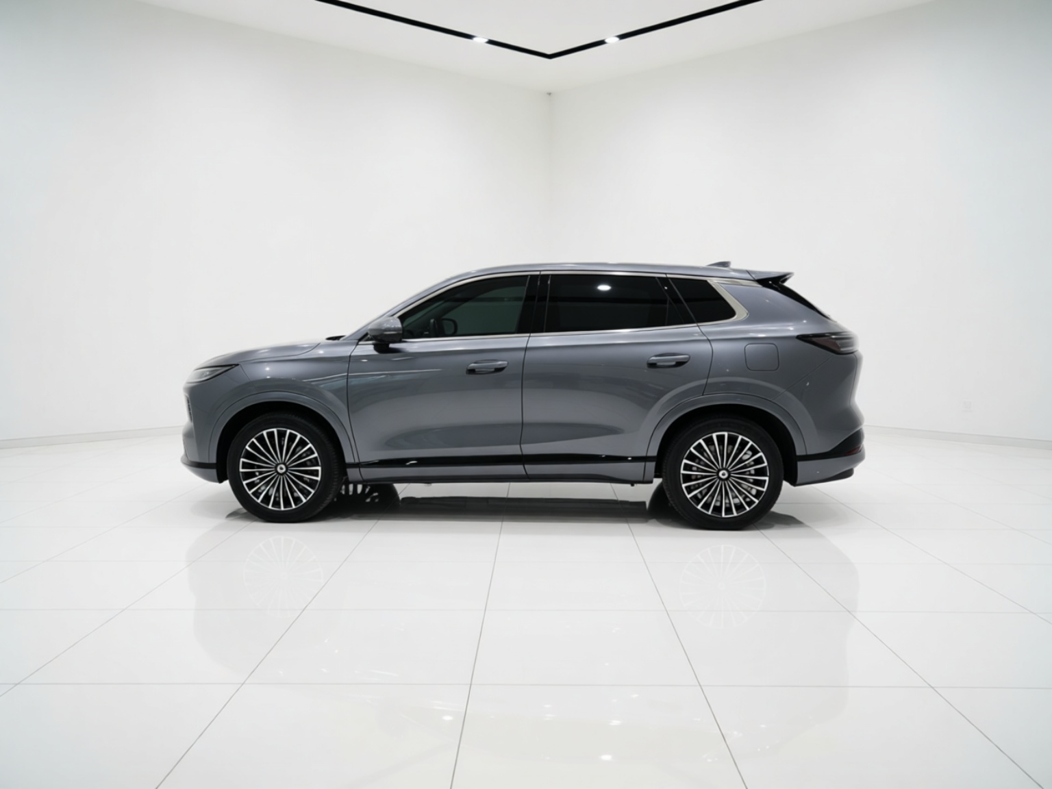 Dongfeng Aeolus L8 2025 Model 185KM Dream Edition — снимка 5