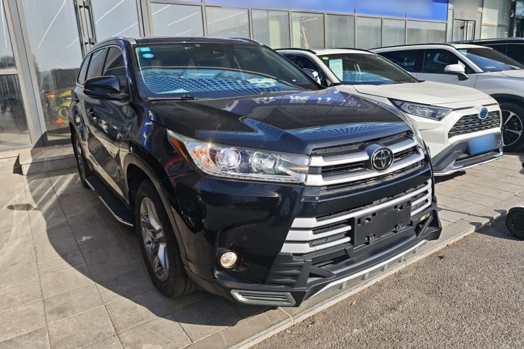 Used Toyota Highlander 2018 2.0T Four-Wheel Drive Luxury Edition 7 Seats China V Emission Standard