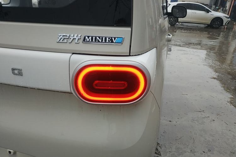 Used Wuling Hongguang MINIEV 2024 3rd Generation 215km Youth Edition