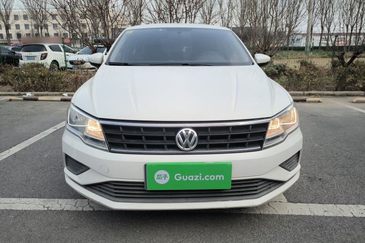 Used Volkswagen Jetta 2017 1.4L Manual Fashion Edition