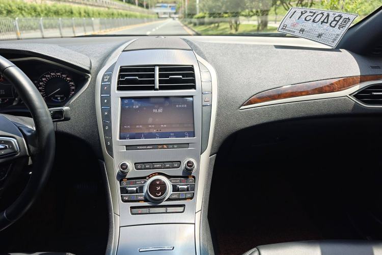 Used Lincoln MKZ 2020 2.0T Deluxe Edition