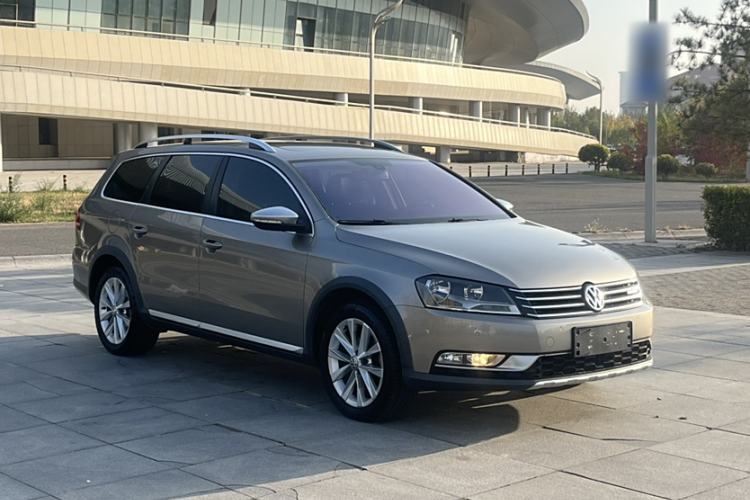 Used Volkswagen Magotan 2012 Travel Edition 2.0 TSI 4x4 Comfort Version
