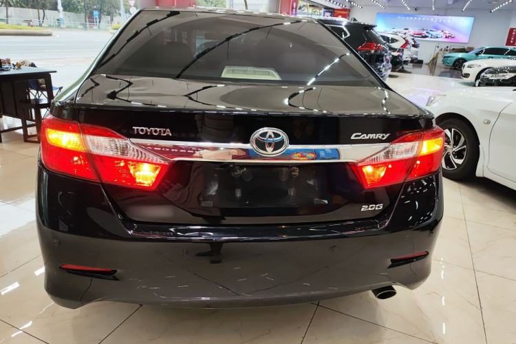Used Toyota Camry 2013 2.0G Comfort Edition

