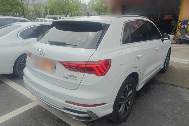 Used Audi Q3 2022 35 TFSI Progressive Dynamic Edition
