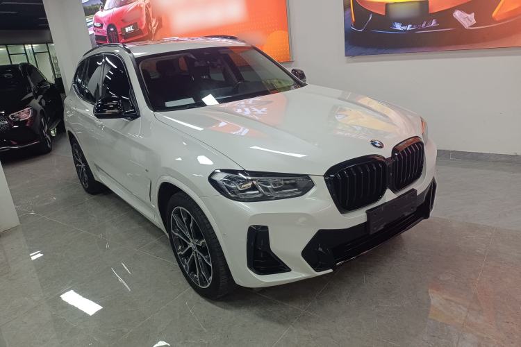 Used BMW X3 2022 Second Facelift xDrive30i Leading Edition M Night Sky Package Front Right 45 Deg