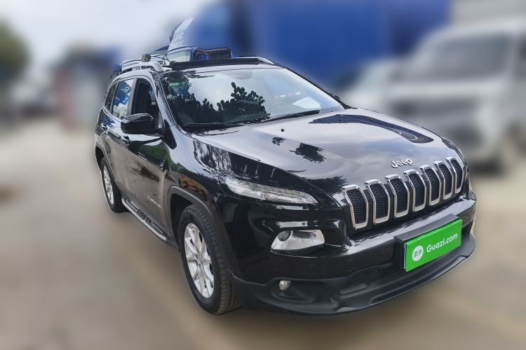 Used Jeep Cherokee 2017 2.0L Superior Edition
