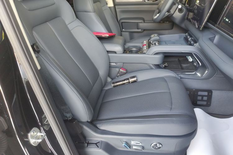 Used Formula Leopard 5 2025 Model 210KM Cloud Ride Tian Shen Ultra Version