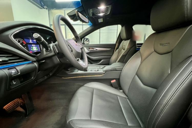 Used Cadillac CT5 2020 28T Luxury Version Left Front Seat