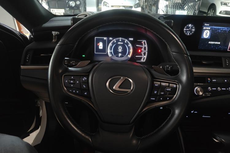 Used Lexus ES 2020 200 Excellence Edition