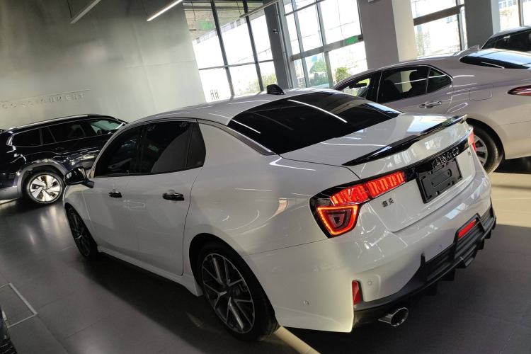 Used Lynk & Co 03 2022 2.0TD DCT JingPro