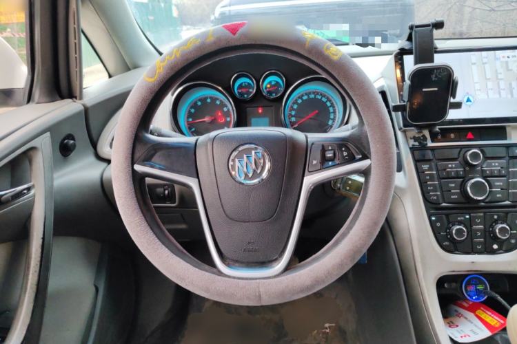 Used Buick GT 2012 XT 1.6L Manual Entry-Level Model
