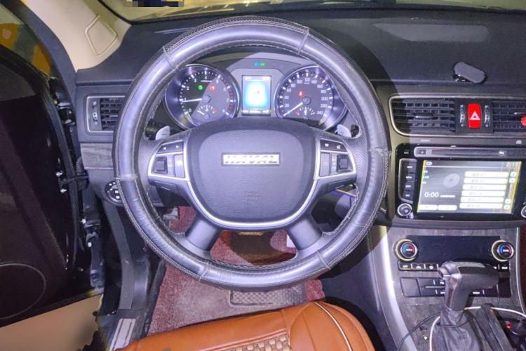 Used Haval H8 2015 2.0T Two-Wheel Drive Comfort Version