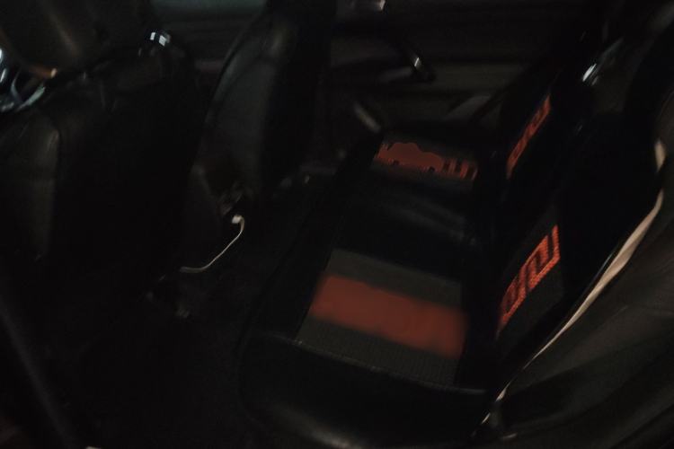 Used GAC Trumpchi GS4 2017 235T Automatic Two-Wheel Drive Luxury Smart Connectivity Version Left Rear Seat