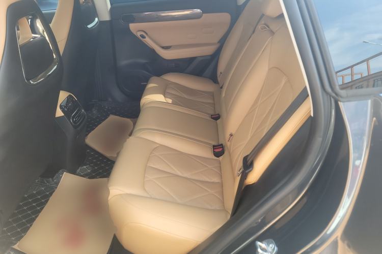 Used Leapmotor C11 2024 Range-Extended 300 Luxury Edition
