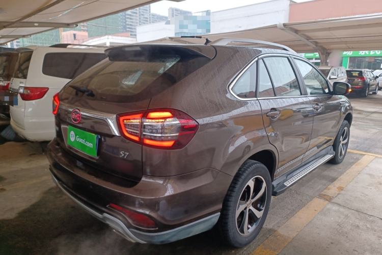 Used BYD S7 2017 2.0T Automatic Luxury Model Rear Right 45 Deg