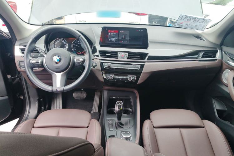 Used BMW X1 2022 sDrive25Li Leading Model
