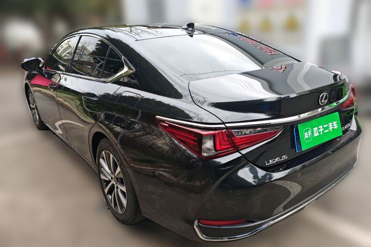 Used Lexus ES 2020 200 Excellence Edition

