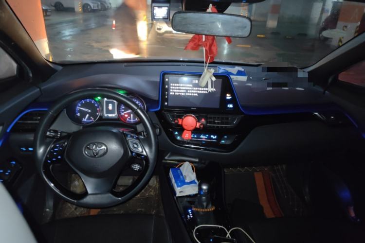 Used Toyota IZOA 2018 2.0L Yichi Edition China V Standard
