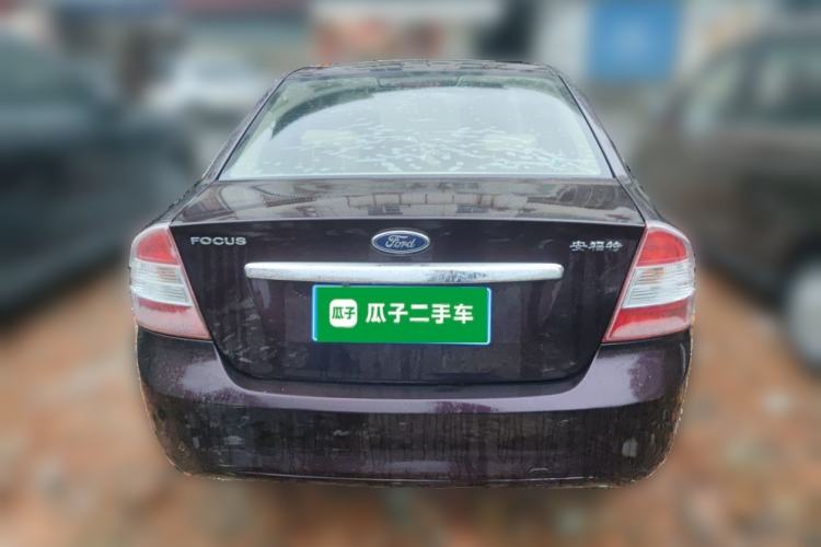 Used Ford Focus 2011 Sedan 1.8L Automatic Luxury Model
