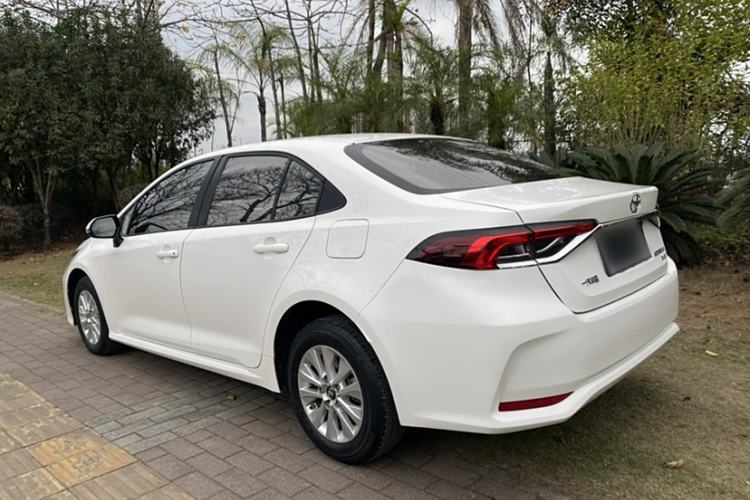 Used Toyota Corolla 2019 1.2T S-CVT GL Pioneer Edition
