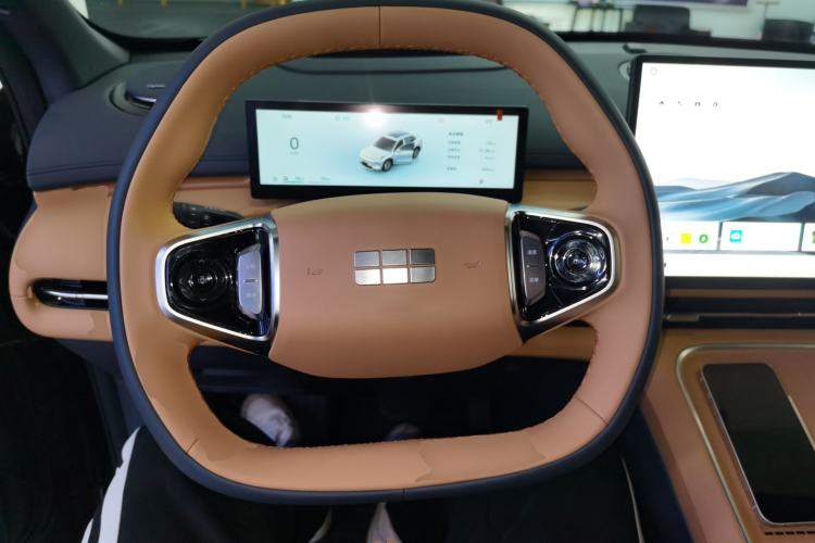 Used Geely Galaxy Galaxy Xingjian 7 EM-i 2025 120km Exploration+ Version
