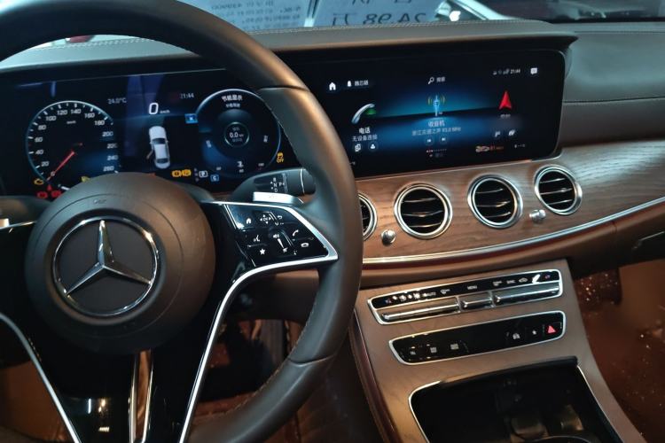 Used Mercedes-Benz E-Class 2022 E 260 L