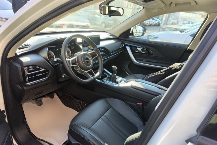 Used Zotye T500 2018 1.5T Manual Luxury Model
