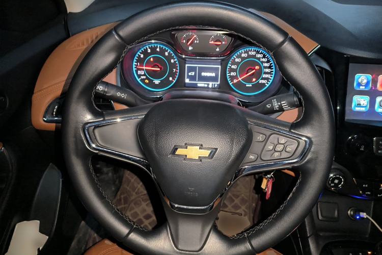 Used Chevrolet Cruze 2016 1.4T DCG Luxury Edition