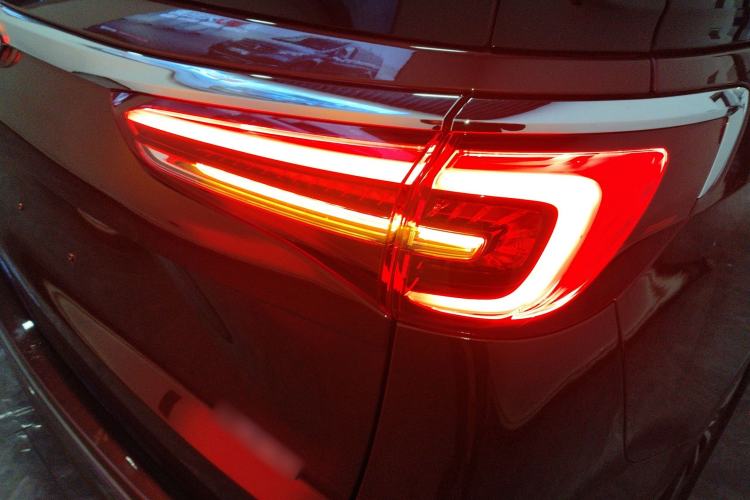 Used Buick GL8 2022 ES Landtrek 653T Luxury Edition