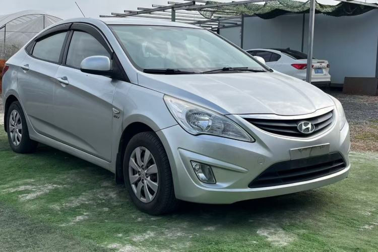 Used Hyundai Verna (older generation) 2010 Sedan 1.4L Manual Comfort GS