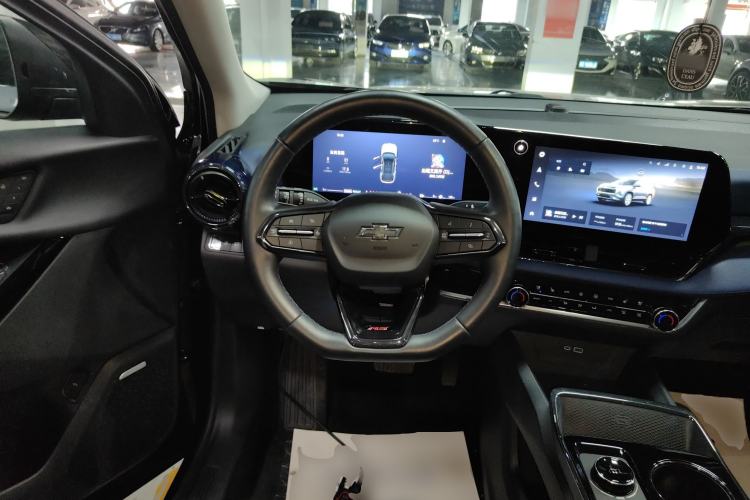 Used Chevrolet Equinox Plus 2024 102km RS Ultimate Edition