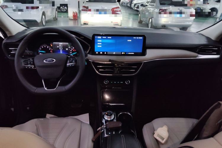 Used Ford Escape 2020 EcoBoost 245 Four-Wheel Drive Titanium Edition Center Console