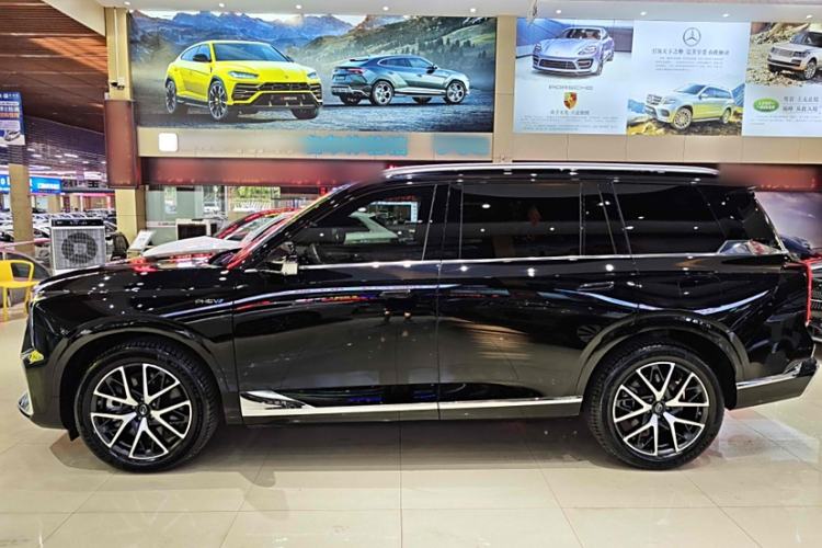 Used GAC Trumpchi ES9 2024 PHEV with 143 km Max