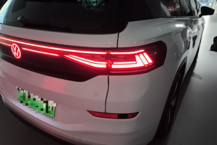 Used Volkswagen ID.6 X 2023 Pure Edition
