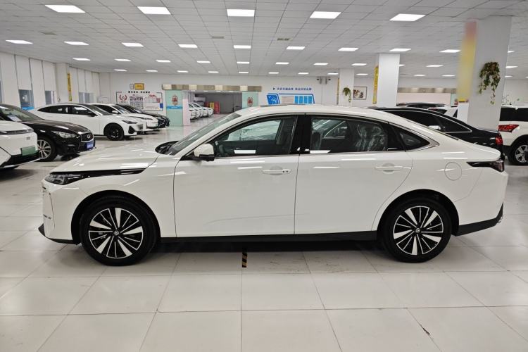 Used Changan Eado PHEV 2025 Smart New Blue Whale 145KM Battleship Edition