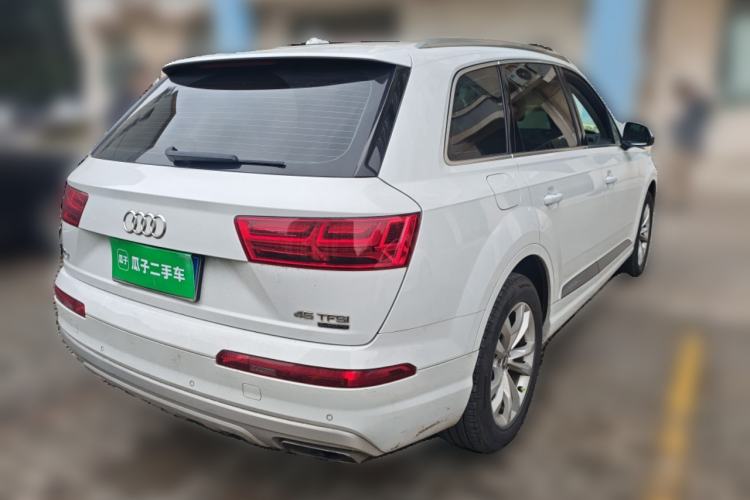 Used Audi Q7 2019 45 TFSI Comfort Model