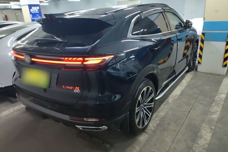 Used CHANGAN UNI-K iDD 2022 Blue Whale iDD 130km 1.5T Prestige Model
