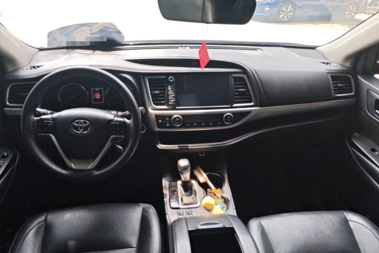 Used Toyota Highlander 2018 2.0T Four-Wheel Drive Luxury Version 7 Seats China VI Standard