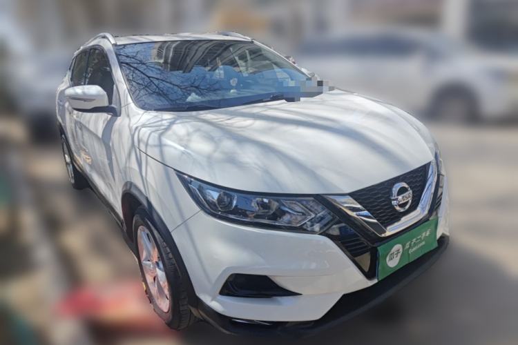 Used Nissan Qashqai 2019 2.0L CVT Smart Enjoyment Version Front Right 45 Deg