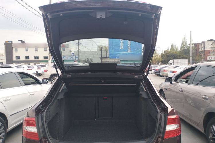 Used Skoda Superb 2013 1.4TSI DSG Sport Edition Trunk