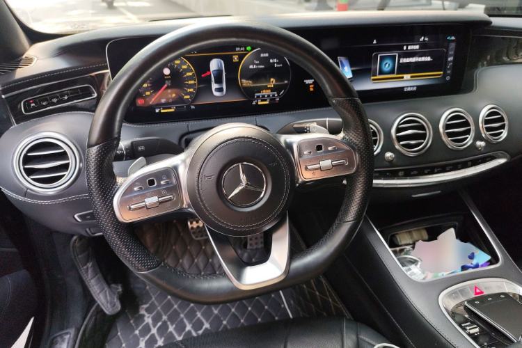 Used Mercedes-Benz S-Class 2018 S 450 4MATIC Coupe Steering Wheel
