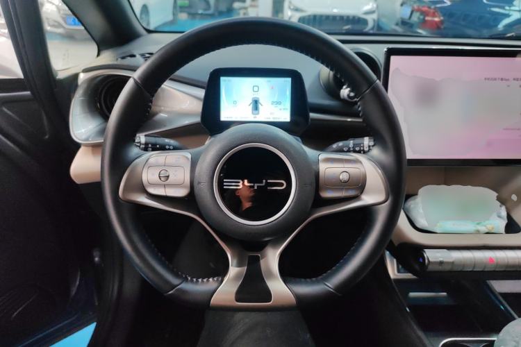 Used BYD Dolphin 2023 420 km Fashion Edition Steering Wheel