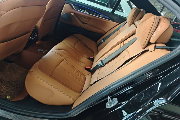 Used BMW 5 Series 2018 Restyled 530Li Luxury Edition M Sport Package
