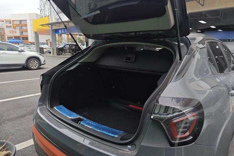 Used Lynk & Co 02 2018 1.5T DCT Two-Wheel Drive Zhaopu Version China V Standard