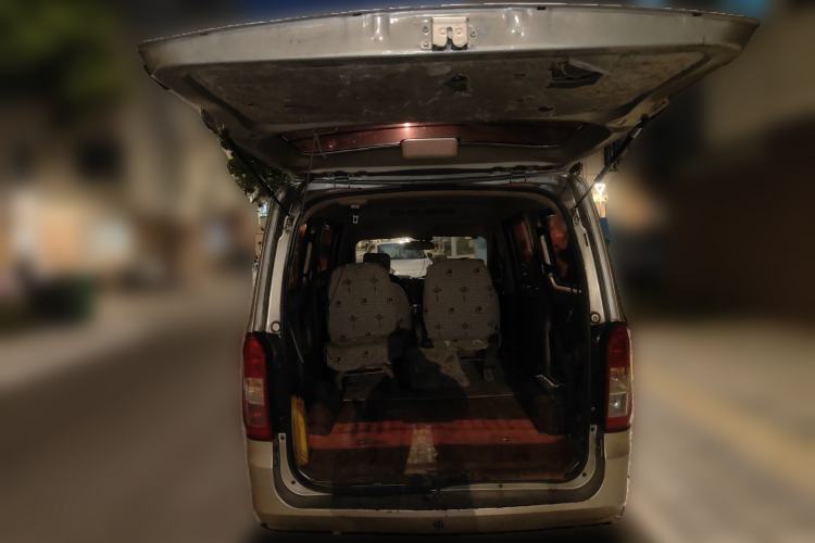 Used Wuling Rongguang V 2016 1.5L Standard Version
