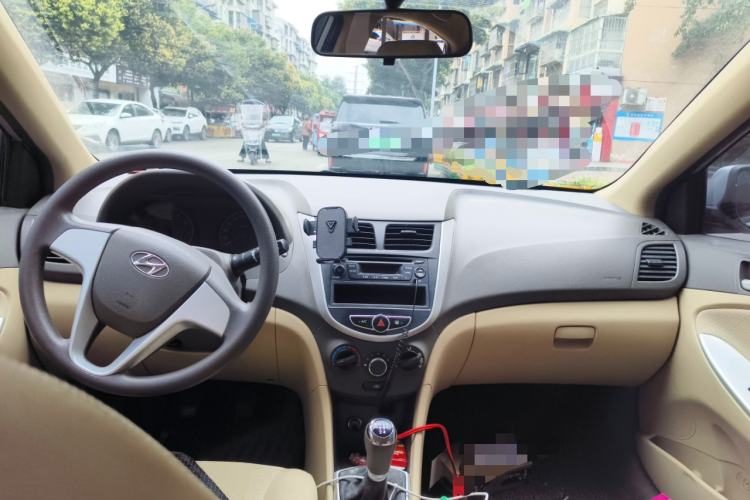 Used Hyundai Verna (older generation) 2010 Sedan 1.4L Manual Standard GL Model
