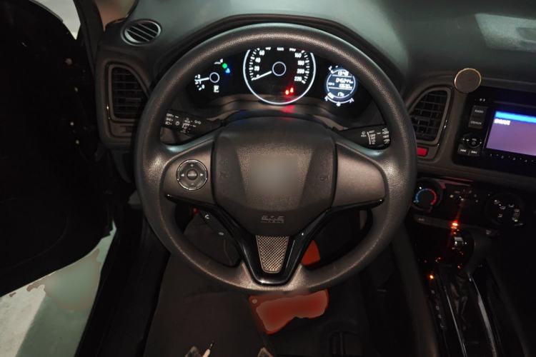 Used Honda Vezel 2015 1.5L CVT two-wheel drive Comfort trim Steering Wheel