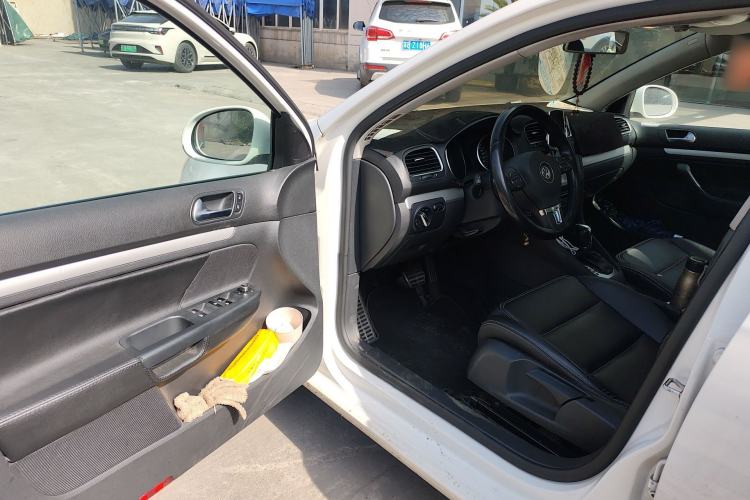 Used Volkswagen Golf 2011 1.4 TSI Comfort Travel Edition Driver Seat