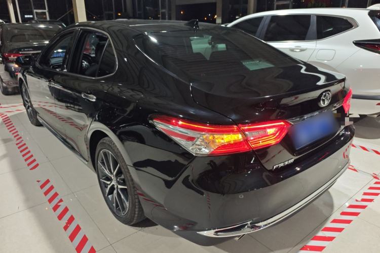 Used Toyota Camry 2023 2.5G Luxury Edition
