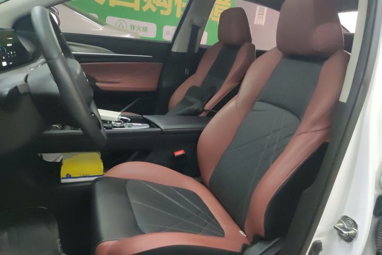 Used CHANGAN Eado 2023 Changan Edition PLUS Blue Whale NE 1.4T GDI DCT Prestige Version Left Front Seat